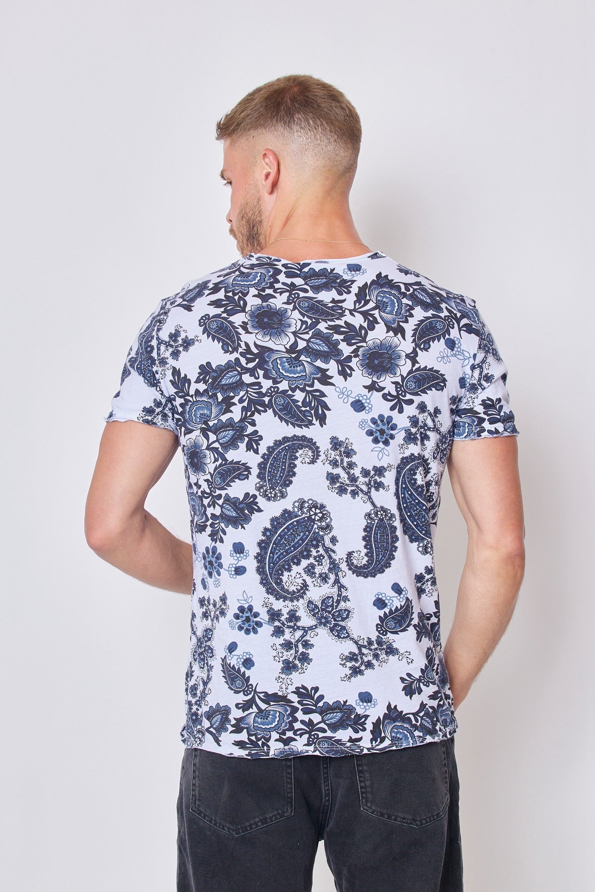 Tee-shirt Fleuri